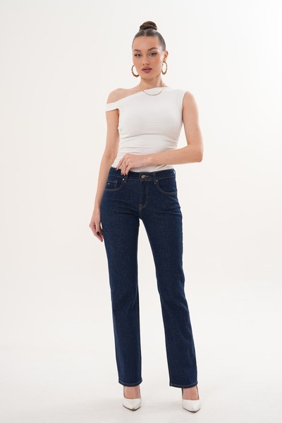 6030 - Kadın Orta Bel Straight Fit Boru Paça Jean Pantolon