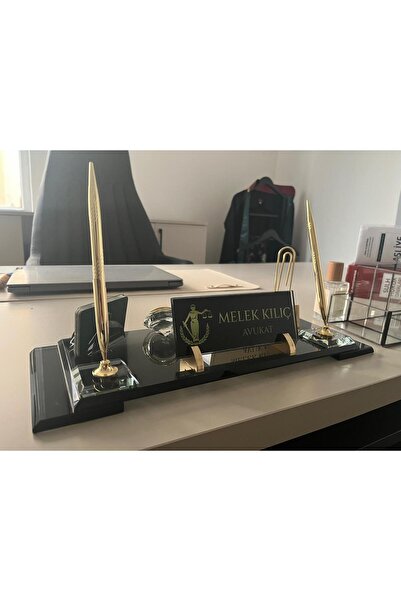 sanatblogu17 Kişiye Özel Ofis İsimliği – Masa Üstü İsimlik