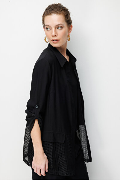 Desen Triko Γυναικείο καλοκαιρινό μπουφάν με διχτυωτό ύφασμα στη φούστα και σ...