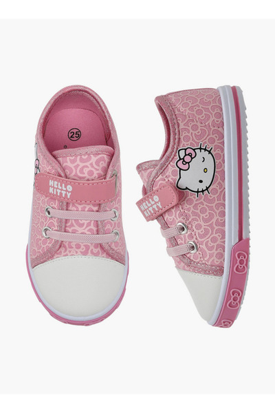 Hello Kitty حذاء رياضي للبنات بكعب عالٍ مزود بشريط لاصق