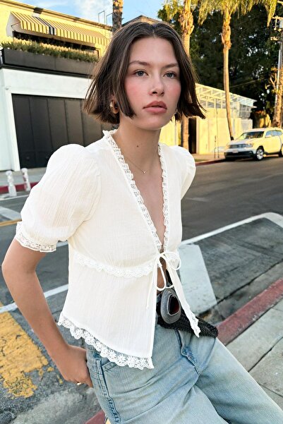 Bershka Kısa kollu bağlamalı bluz