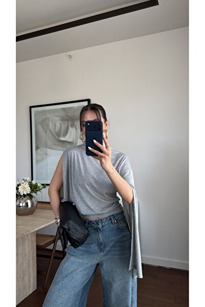 sinemkivanc co TEK OMUZ PELERIN BLUZ