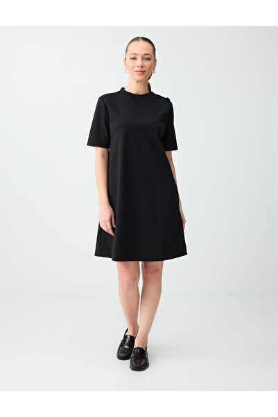 Jimmy Key Siyah Yuvarkak Yaka Kısa Kollu Örme Mini Elbise