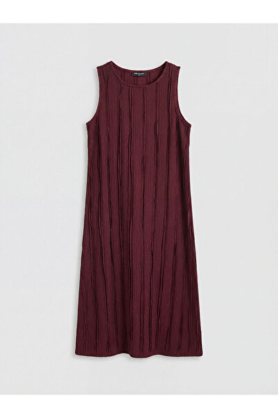 LC Waikiki LCW ComfortBordo Φόρεμα σε γραμμή Α με υφή και λαιμόκοψη ποδηλάτου