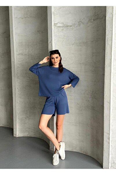 moda paketi Shorts Knitwear Set – Crew Neck Comfortable Fit Women's Two-Piece...