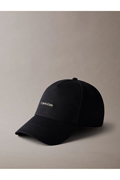 Calvin Klein Erkek Pamuklu Twill Standart Logo Detaylı Şapka