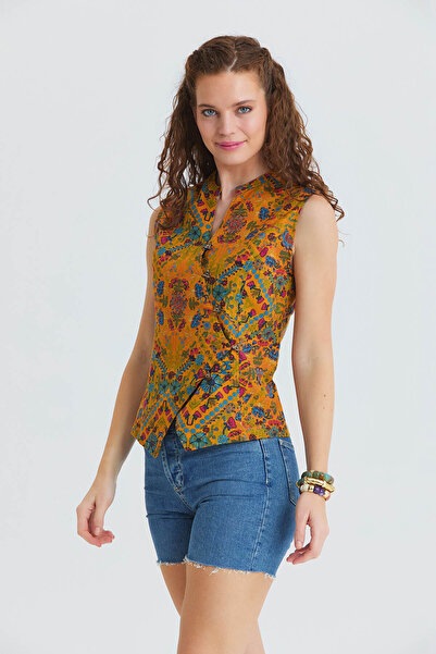 Los banditos Υπέροχο γιακά με σταυρό κουμπιά Tank Top