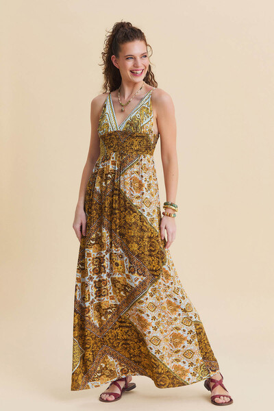 Los banditos V-Neck Open Back Ethnic Dress