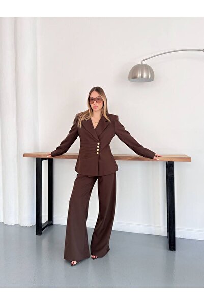 Volans Moda 8096 طقم سترة بتصميم مطوي من الأمام