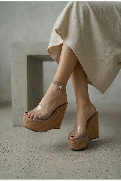 Modanizm Hame Şeffaf Bantlı Dolgu Topuklu Terlik