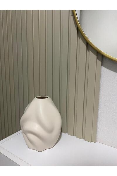 Tuge Home Dalgalı Küçük Seramik Vazo – Kum Beji