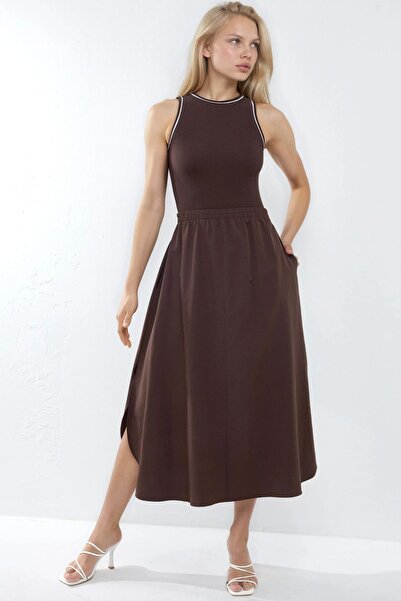 Hiccup Busem Sleeveless Crew Neck Midi Dress