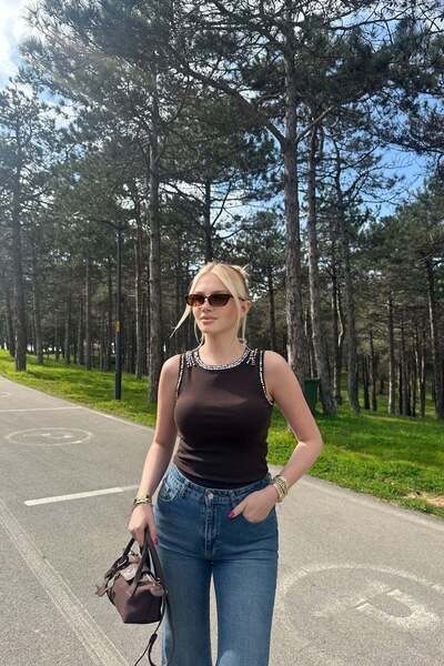 lizge giyim Yaka Stone Detailled Bady