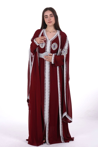 al bent al sharqieh Embroidered kaftan with a belt at the waist, ladies belte...