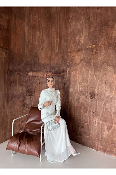 SAYRA Hijab Shawl Detailed Stone Embellished Long Evening Dress – Palace Nigh...