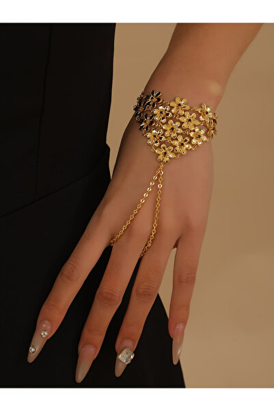 Take Two By Styli Gold Floral Hand Chain Bracelet