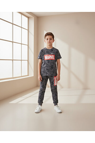 REDTAG طقم بيجاما رمادي للأولاد مطبوع شخصية سبايدرمان من مارفل