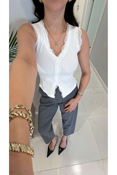 BİRCANÇİL Pelowsy Light Ecru Lace Pack Blouse