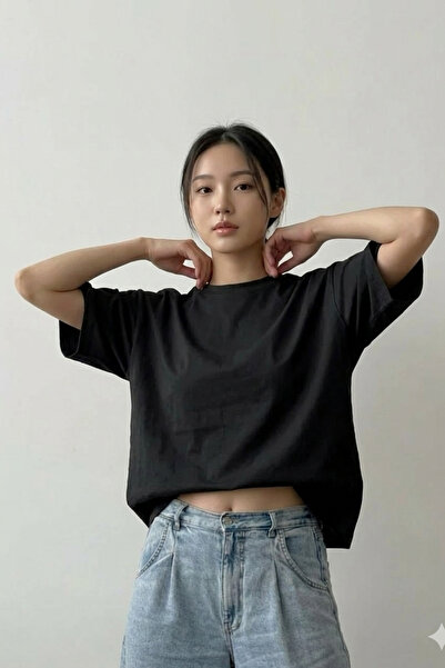 The Champ Clothing تي شيرت نسائي أساسي كبير الحجم باللون الأسود – ياقة دائرية...