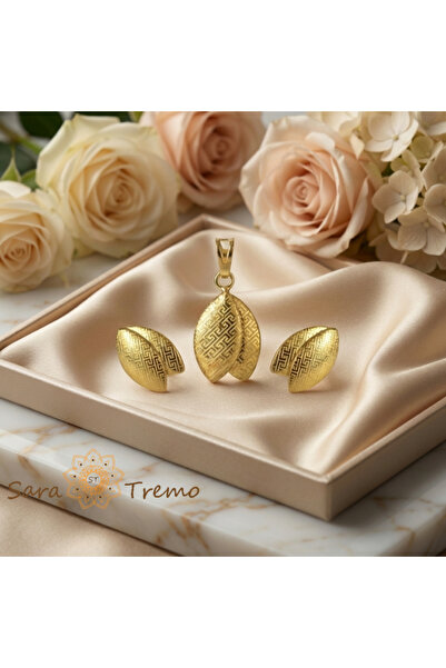 SaraTremo Imperial Leaf Set – 14K Gold Plated Jewelry Set