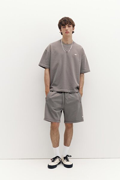 Pull & Bear Logolu jogger bermuda şort