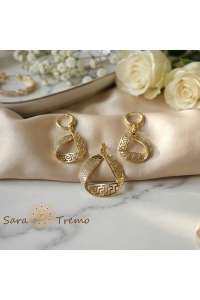 SaraTremo Triada Imperial Set – 14K Gold Plated Jewelry Set with Zirconia Cry...