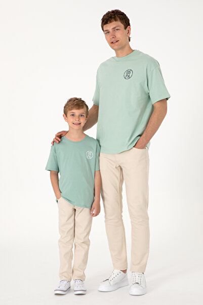 U.S. Polo Assn. Men's Pale Green T-Shirt With Round Collar And Oversize USPA ...