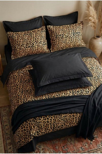 NESCO Leopar Desenli Pamuk Tek Kişilik Nevresim Takımı 160x220 + 100x200 4 cm Lastikli Çarşaf + 2 Yastık
