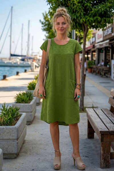 Chiccy Rochie verde cu guler tip piscină și mâneci scurte cu buzunare mâneci,...