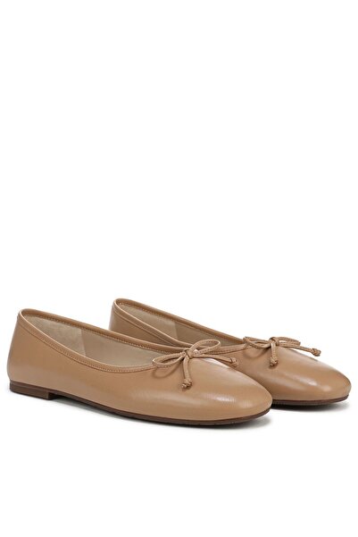 Sam Edelman حذاء باليه مسطح من ألي