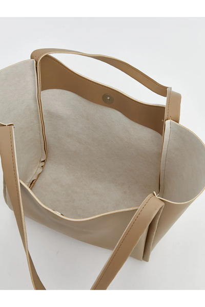 LC Waikiki Γυναικεία τσάντα ώμου σε μπεζ δερμάτινη εμφάνιση