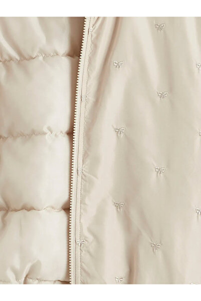 LC Waikiki Palton pentru fetiță cu broderie cu fundă bej geacă cu puf