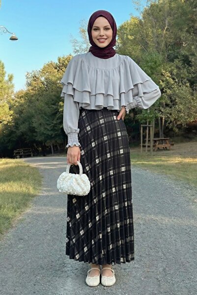 InStyle Piliseli Plaid Black Skirt