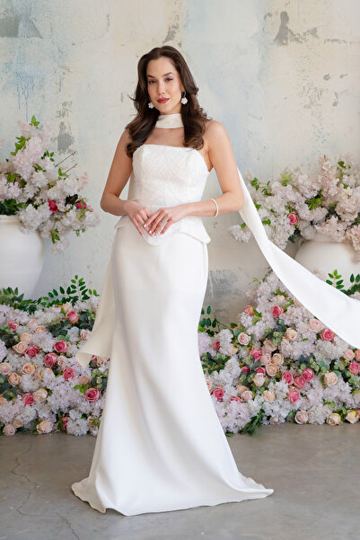 Lafaba Women's White Slim Fit Strapless Stone Embellished Long Mermaid Evenin...