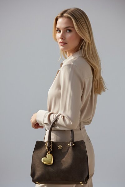 QUB CLUB Women's Modern and Spacious Genuine Leather Shoulder Bag