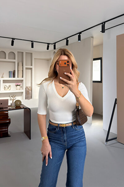 Sezgi Tekin Premium Series V-Neck Half Sleeve Ecru Basic Blouse