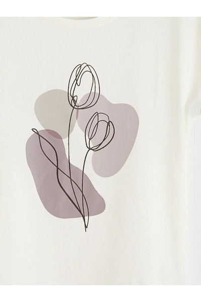 LC Waikiki Γυναικείο T-Shirt με στάμπα Ecru Crew Neck