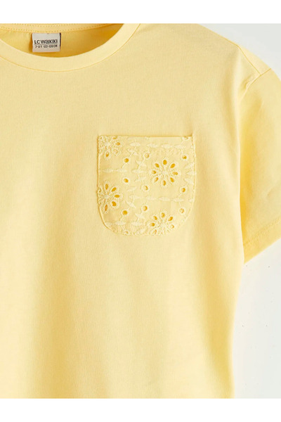 LC Waikiki Κίτρινο T-shirt για κορίτσια με λαιμόκοψη ποδηλάτου και Μπροντερί ...