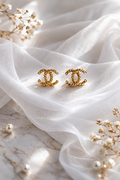 Inovius Elegant Earrings, Gold Plated Copper - LMG4010