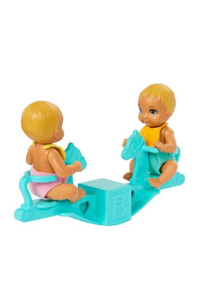 Barbie Skipper İkiz Bebekler Bakımı HXM99