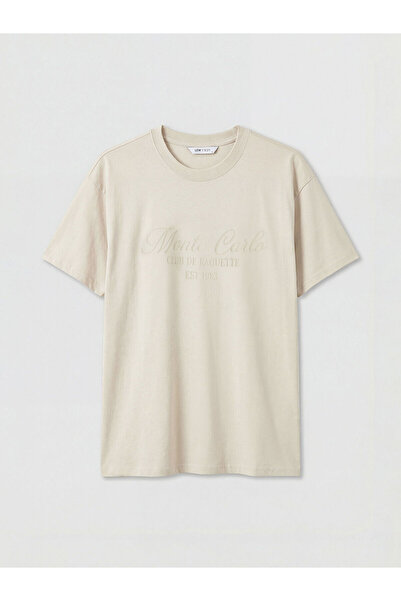 LC Waikiki Γυναικείο μπλουζάκι Özmarka Νέα Σεζόν Monte Carlo Με κέντημα