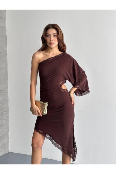 LOKADI Women's One Shoulder Lace Detailed Asymmetrical Cut Cut-Out Detail Mid...