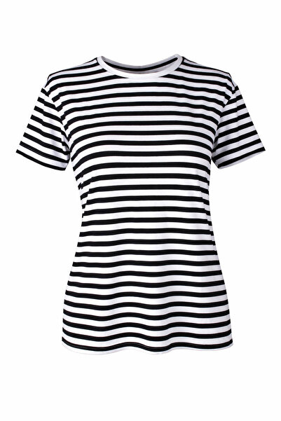 trender مخطط فيسكوز تي شيرت نسائي أسود برقبة دائرية 26YDT1000011