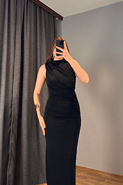 Sorridi Mock Neck Drapeli Zero Sleeve Slit Maxi Dress