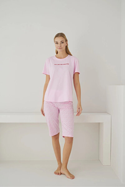 Pijamoni Women's Single Jersey Fabric Heart Patterned Capri Pink Pajama Set