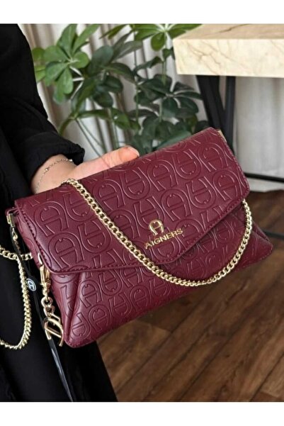 GGGG Bag evenings together with all its accessories