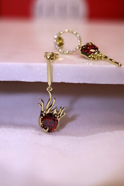 LUUL ATELIER XUPING Kalp Kırmızı Zirkon Taş 14K Gold Çelik Küpe