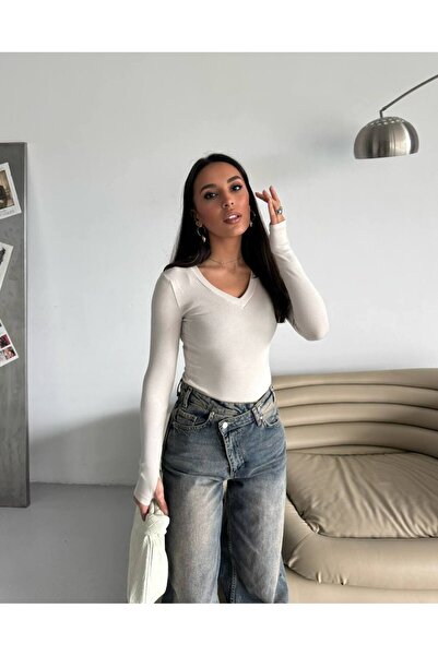 MareandCo Parmak Geçmeli V Yaka Body - Premium Kalite