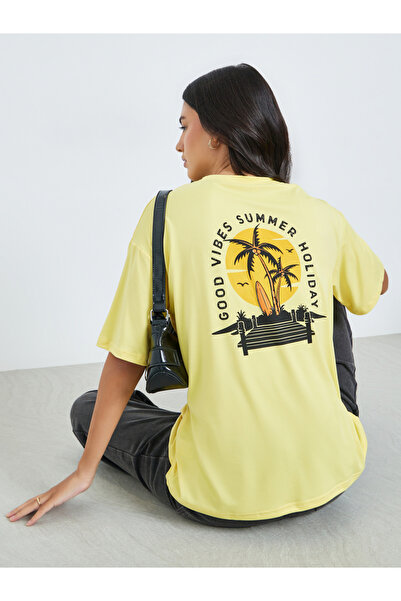Styli Yellow Graphic Back Palm Print T-Shirt