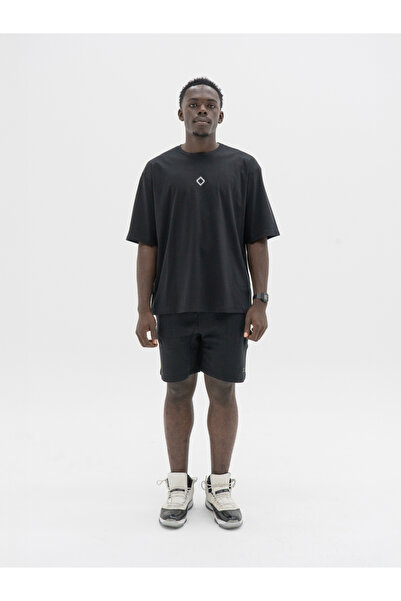 Unidentity Clothing By Styli Trace Oversized Heavyweight T-Shirt - UNISEX